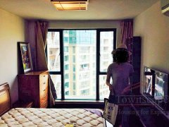 Shanghai apartment for rent 2 bed Apt in best compound at Zhongshan Park