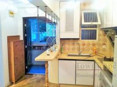 Shanghai rentals Cozy 1 or 2BR apartment in French Concession nr Wulumuqi Road