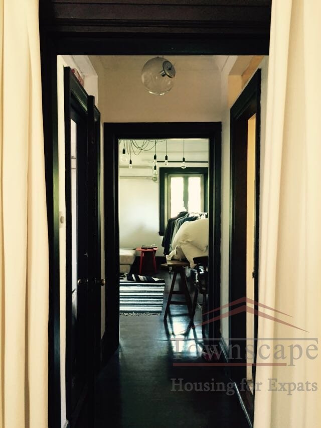 renovated apartment near jiaotong university Renovated 1BR Apt in old house nr Jiaotong University