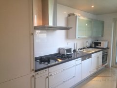 shanghai apartment with western kitchen High quality 2+1BR apartment /w modern kitchen in Lujiazui