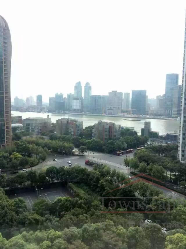 expat apartment in shanghai Spacious Luxury Apartment in Skyline Mansion, Lujiazui