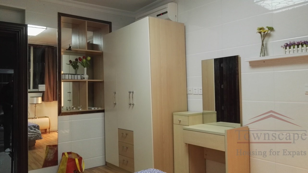  Renovated 1BR Apartment for rent on Julu Road