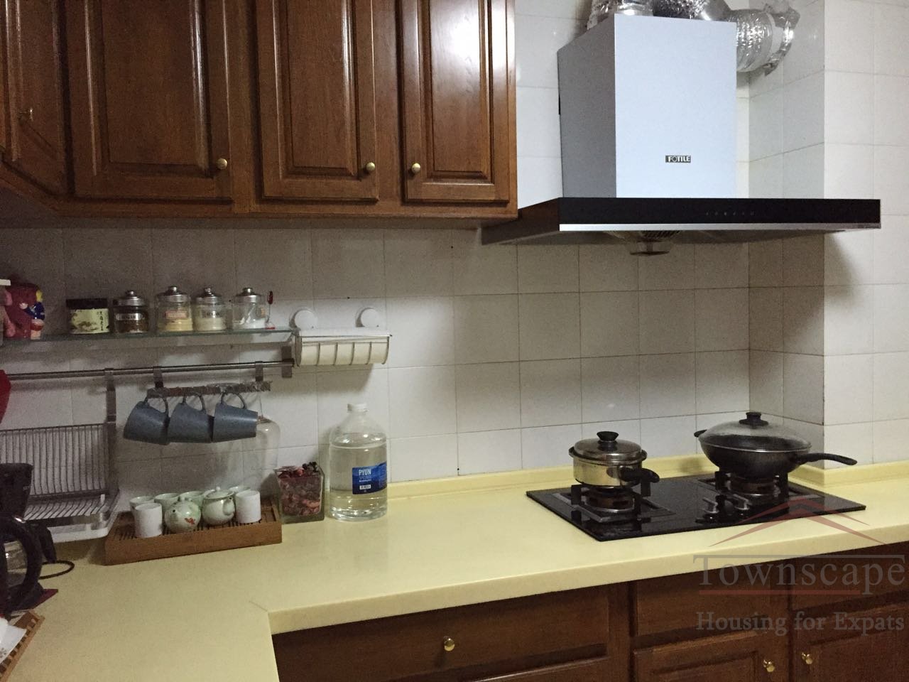  Homey 2BR Apartment for Rent in Ambassy Court