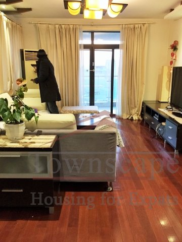  Well-priced 3BR Apartment in Ladoll International City