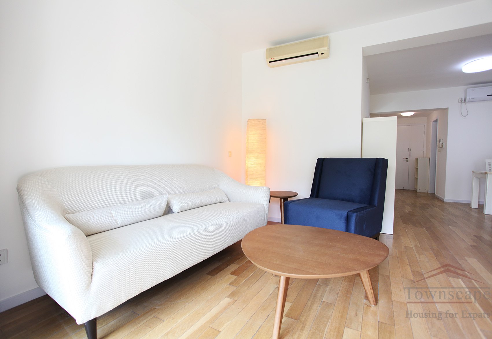 1 park avenue 2br rent Modern, clean style 2BR Apt in One Park Avenue, Jingan