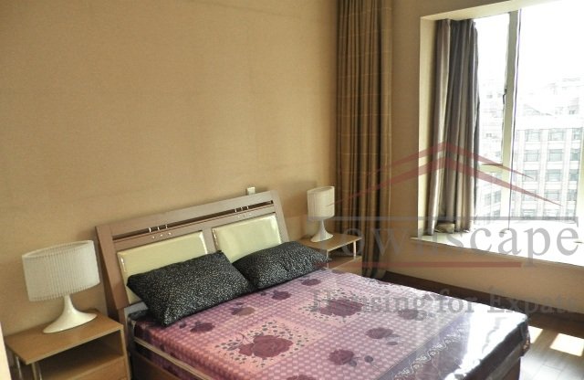 Jingan apartment for rent Elegant and bright 3br apartment for rent near West Nanjing Road