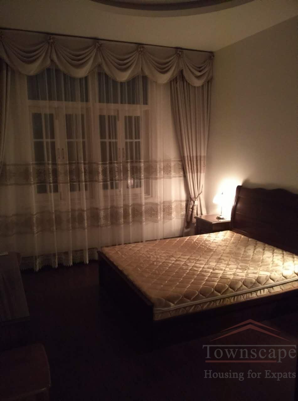   1BR Lane House Apartment with patio at Zhongshan Park