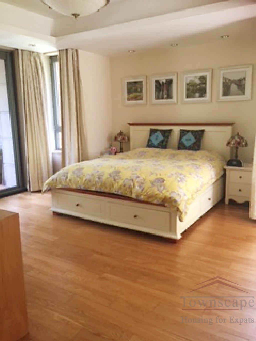 Shanghai family apartment for rent Homey family apartment in Pudong Jinqiao (Green City)