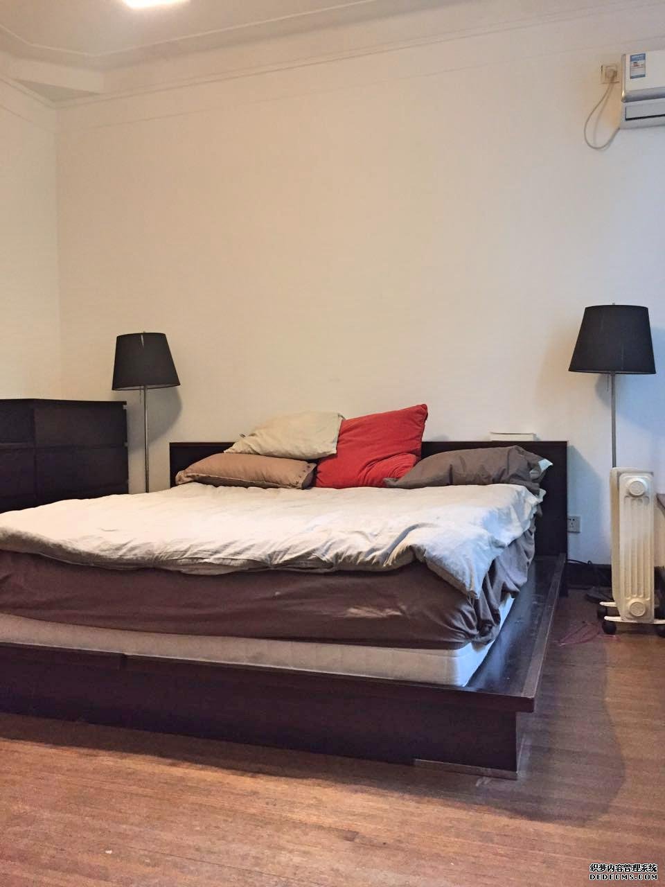 Apartment for rent near Shanghai library Sunny and spacious 1BR Apartment nr Shanghai Library