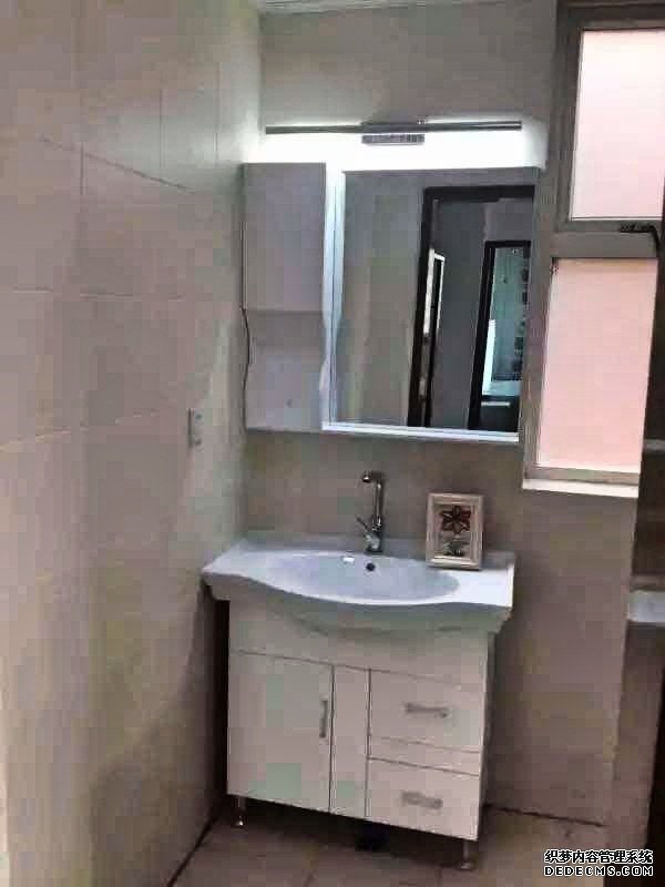 shanghai cheap 2br apartment High-floor 2BR Apartment in South Huangpu