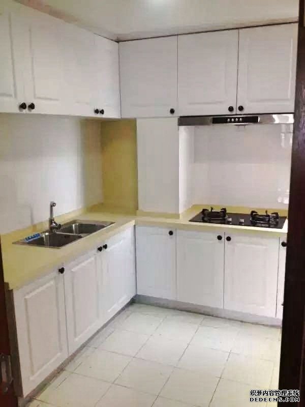 shanghai neat apartment High-floor 2BR Apartment in South Huangpu