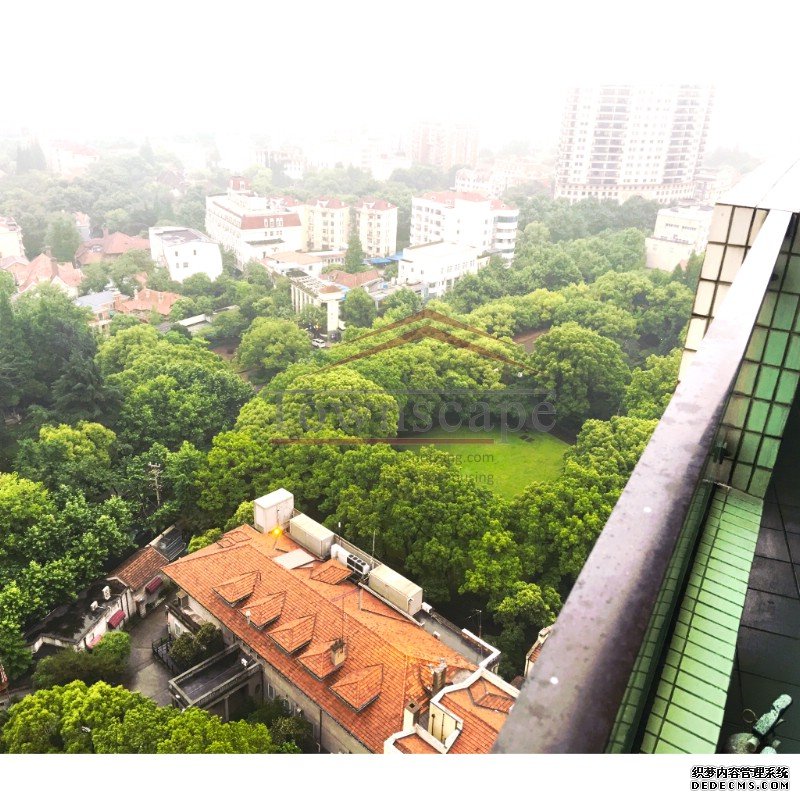  3.5BR Apartment in Ambassy Court nr Shanghai Library