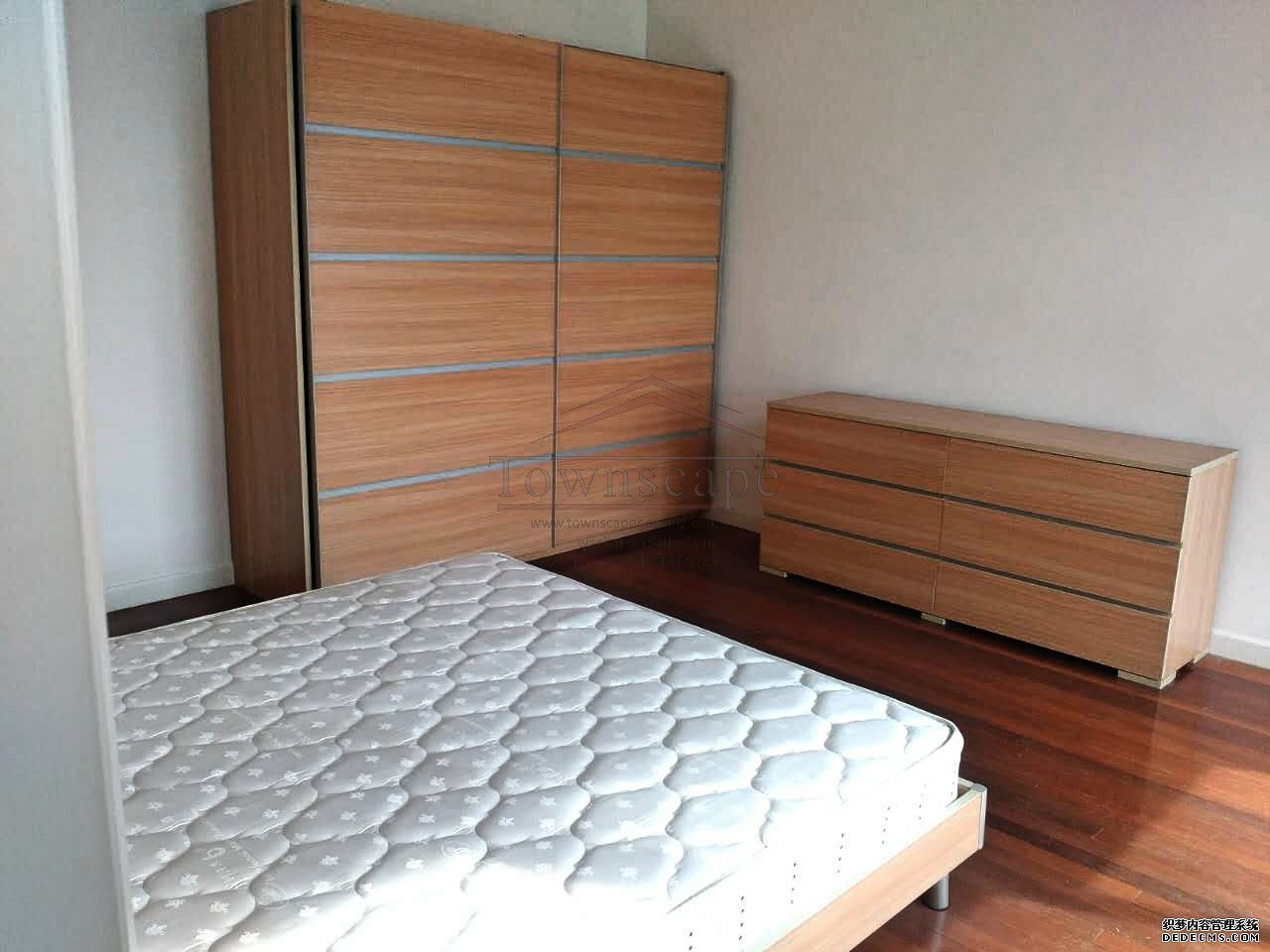  Spacious 2BR Apartment near Fuxing Park