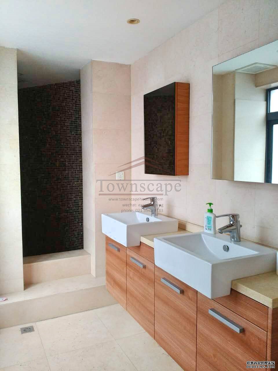  Spacious 2BR Apartment near Fuxing Park