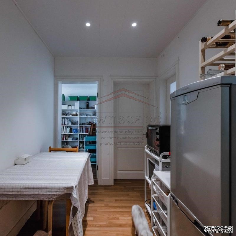  Modernized Real 1-bedroom Apartment in French Concession