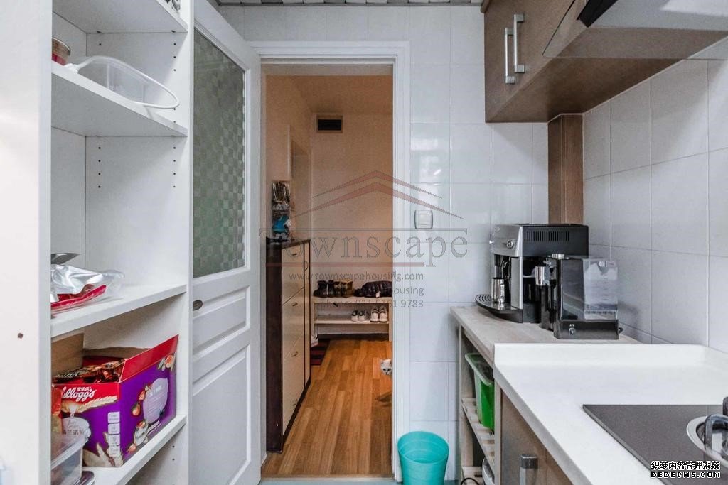  Modernized Real 1-bedroom Apartment in French Concession