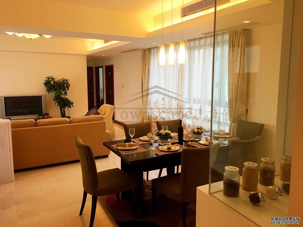  Elegant 3BR High-Floor @West Nanjing Road