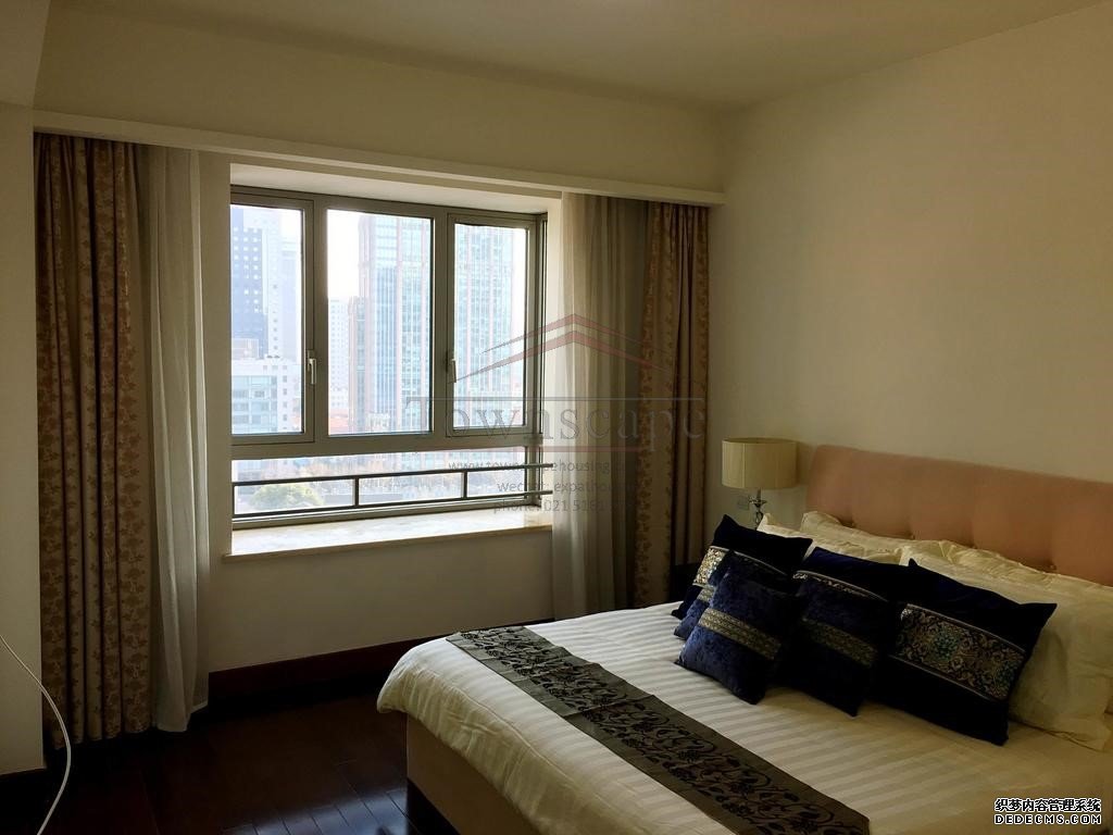  Elegant 3BR High-Floor @West Nanjing Road