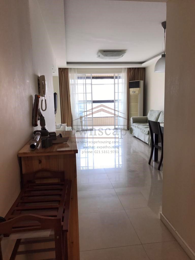  Sunny 2BR Apartment in French Concession near IAPM