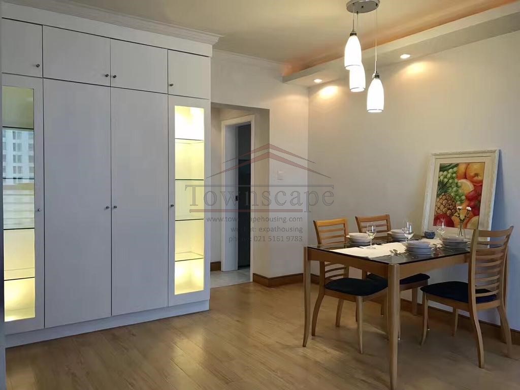  Modern 2BR Apartment in Xuhui nr Carrefour