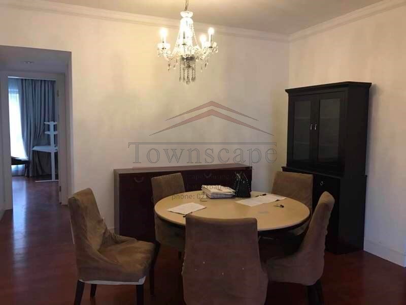  High-Class 3BR Apartment in Xintiandi