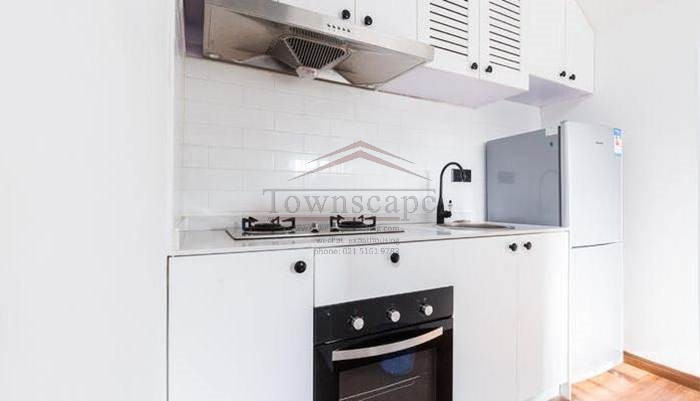  Well priced 2BR Apartment in Xintiandi