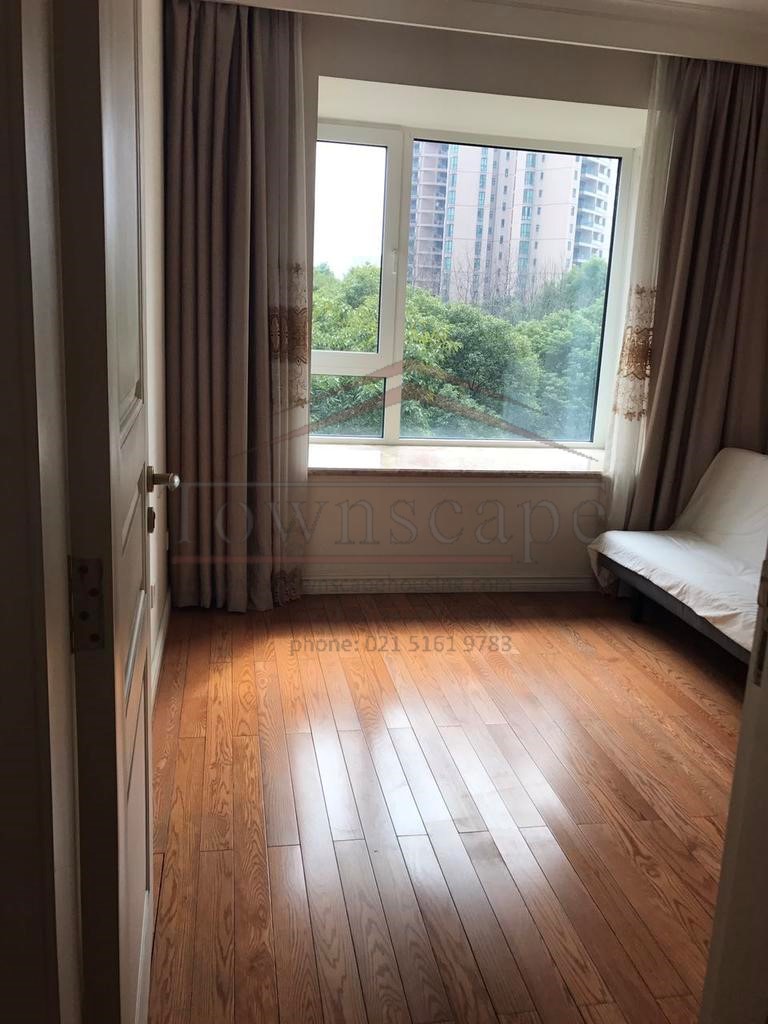  Welcoming 2BR Apartment for Rent in Lujiazui