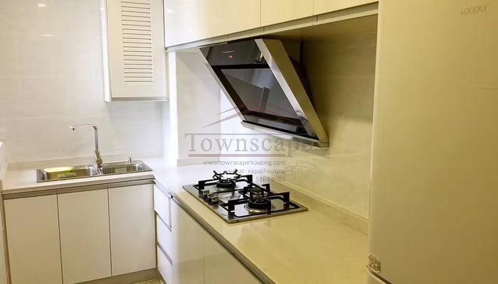  Modern 2BR Apartment near Hongqiao