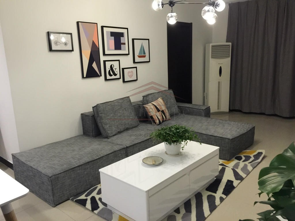  Modern 2BR Apartment at Peoples Square