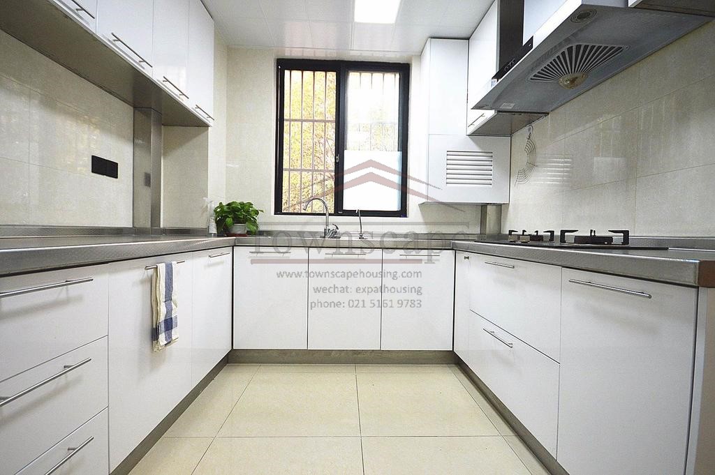  Homey 3BR Apartment near Suzhou Creek