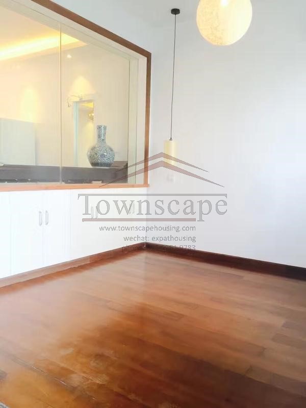  Sunny 3BR Apartment in French Concession