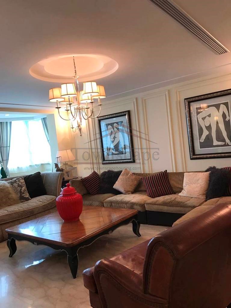  Luxurious 400sqm Penthouse near West Nanjing Road