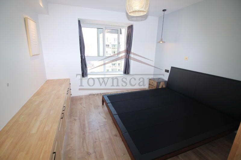  Top 3BR Apartment with Floor-Heating in Shanghai Downtown