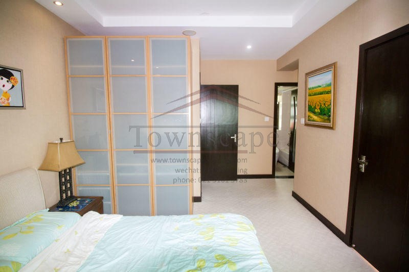  High Quality 2BR Apartment beside Shanghai Library