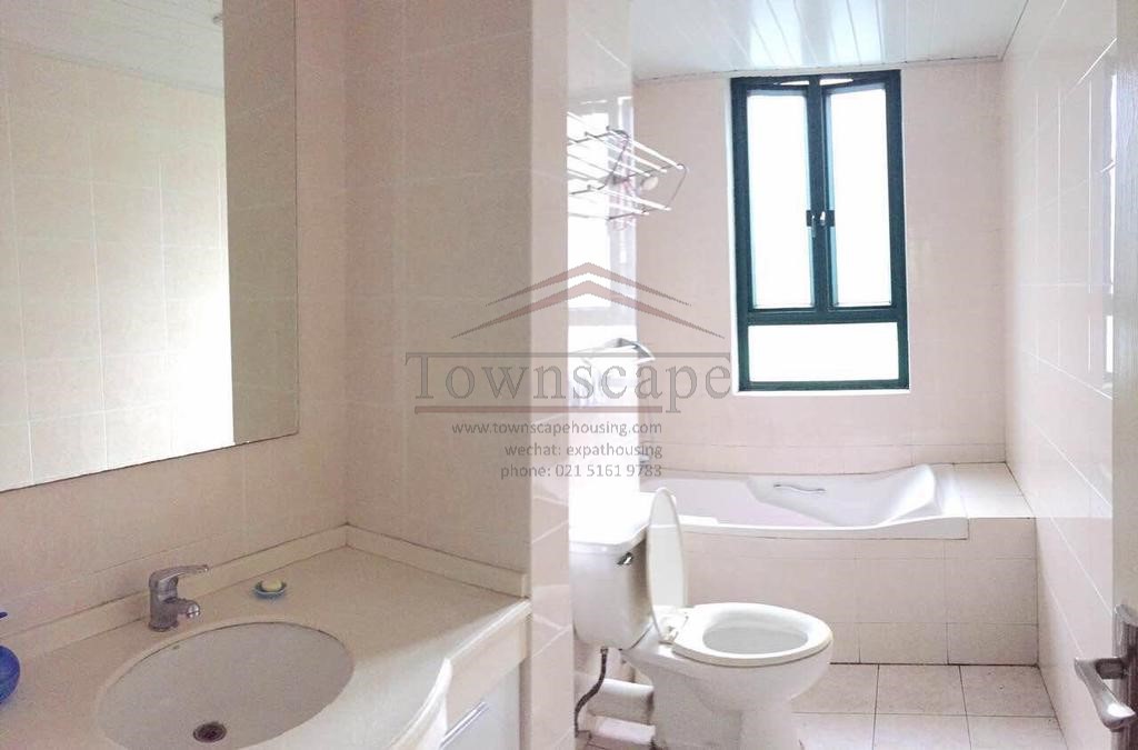  Modern duplex apartment in Hongqiao near Xijiao State Guest Hotel