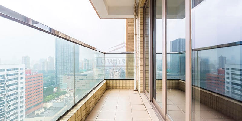  Bright and elegan 2BR Apartment in Gubei 2