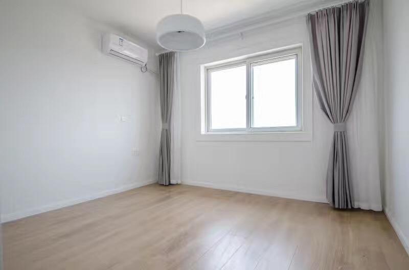 louer appartement quatre chambres shanghai Completely Renovated 4BR Apartment for Rent in French Concession