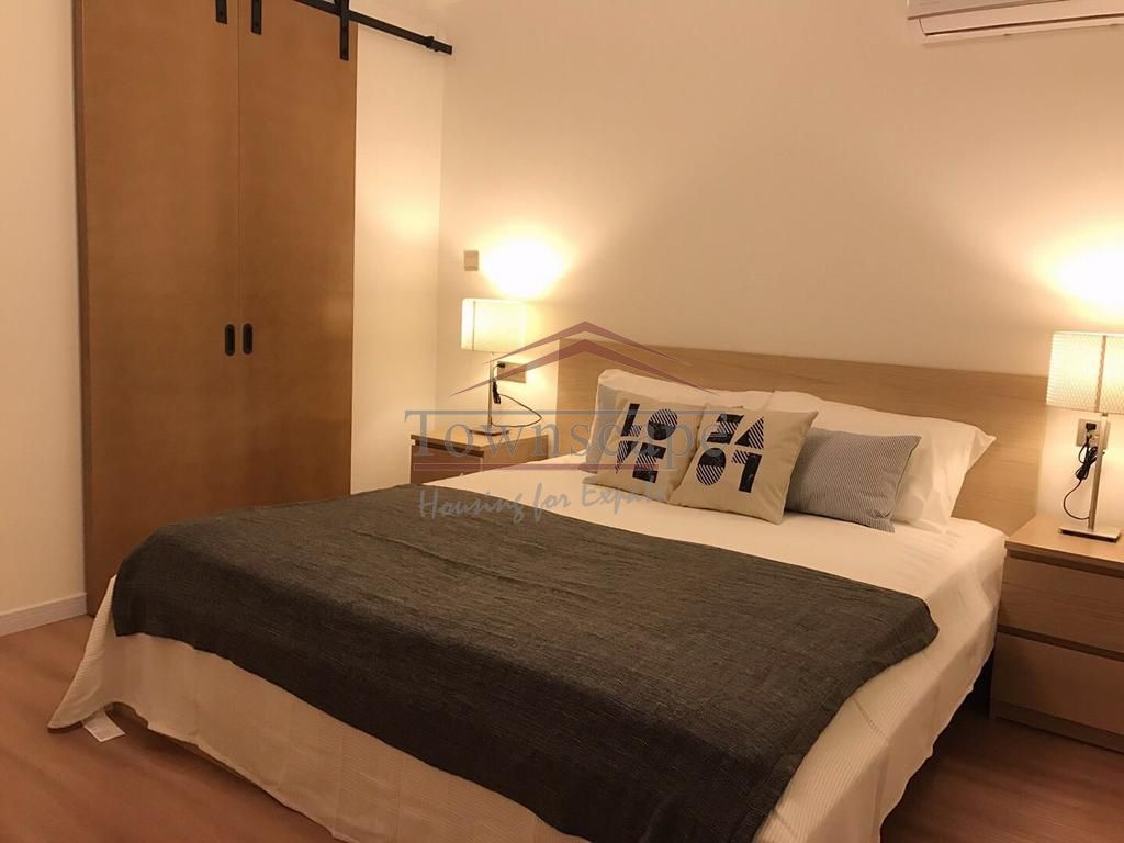  Modern 2BR Apartment in Shanghai Downtown (Changning)