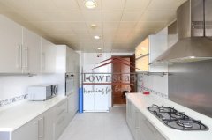  Top Deal: Spacious Apartment in Lakeville, Xintiandi