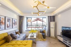  Superb 3BR Apartment with Stunning View in Shanghai Puxi