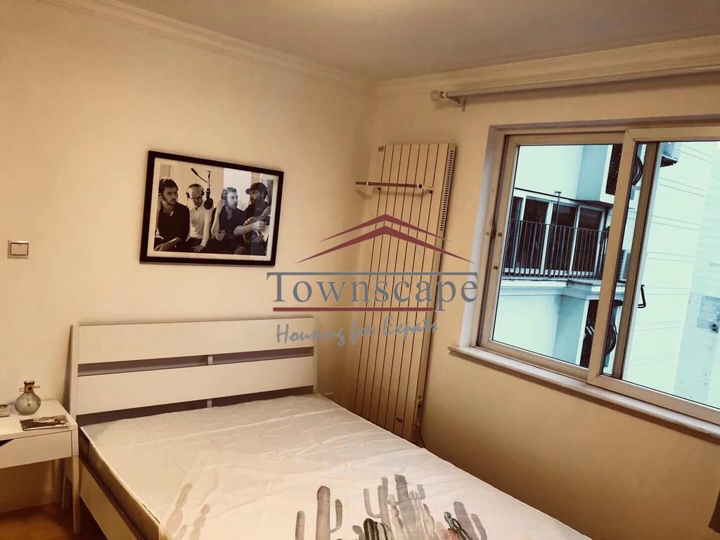  Contemporary 3BR Apartment in Pudong