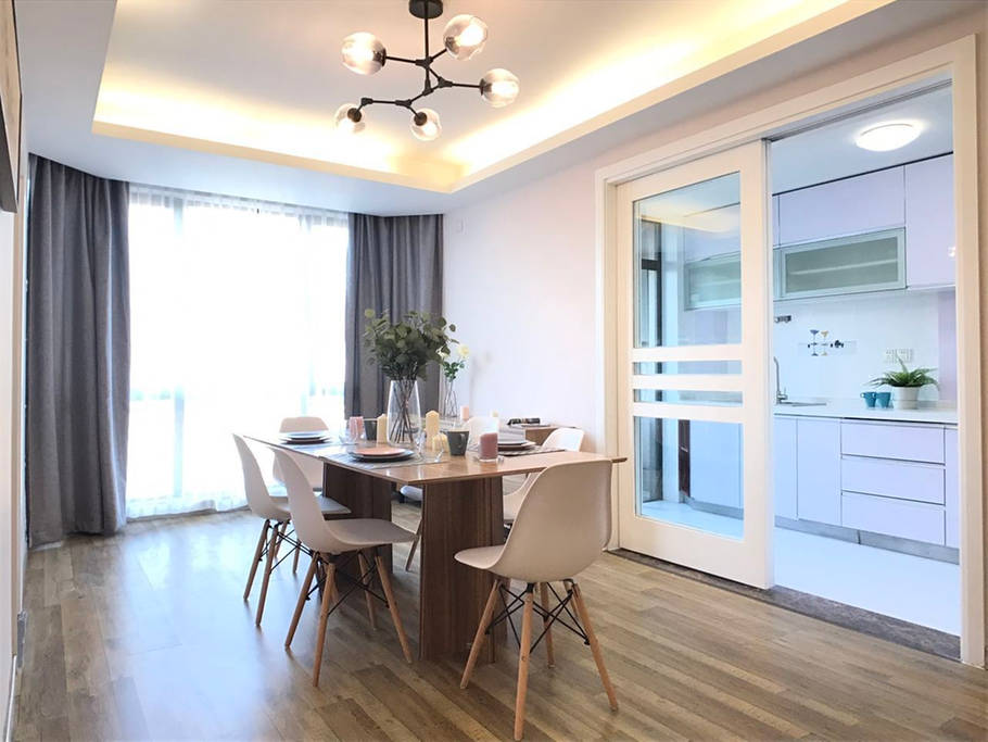  Elegant 3BR Apartment in Gubei