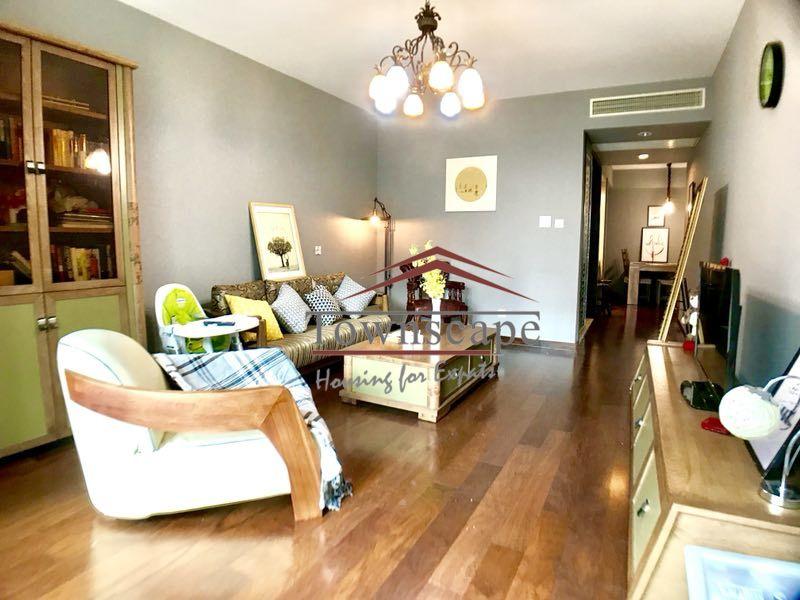  Homey 2BR Apartment in Jing an