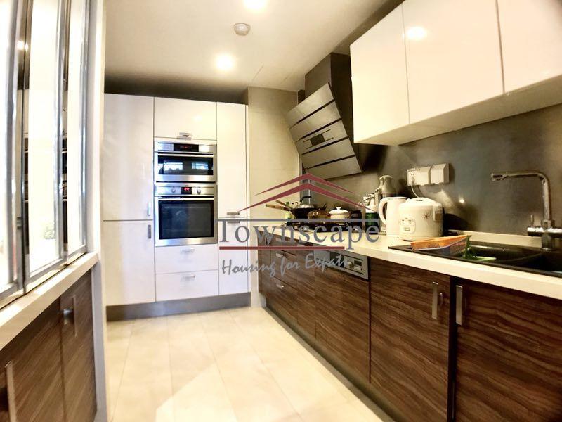  Homey 2BR Apartment in Jing an