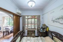  Outstanding 1BR Apartment in West Nanjing Road