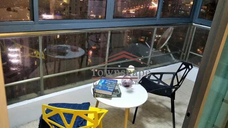  High-Floor 2BR Apartment for Rent in Shanghai Downtown