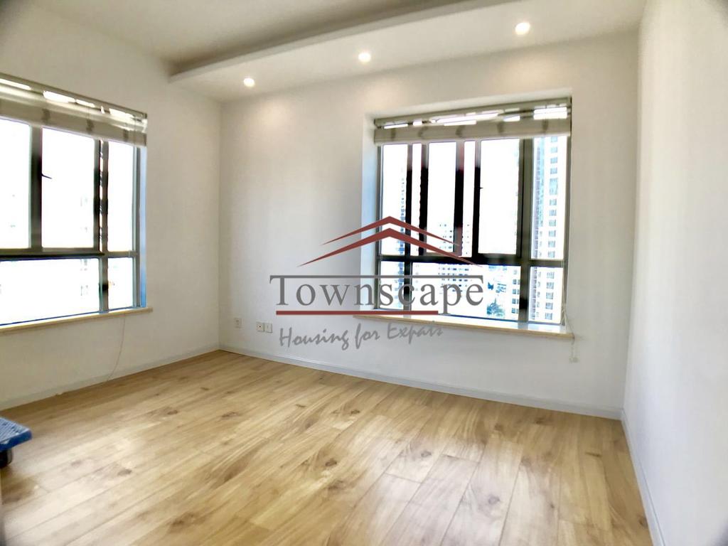  Bright 4BR Apartment with Floor-Heating