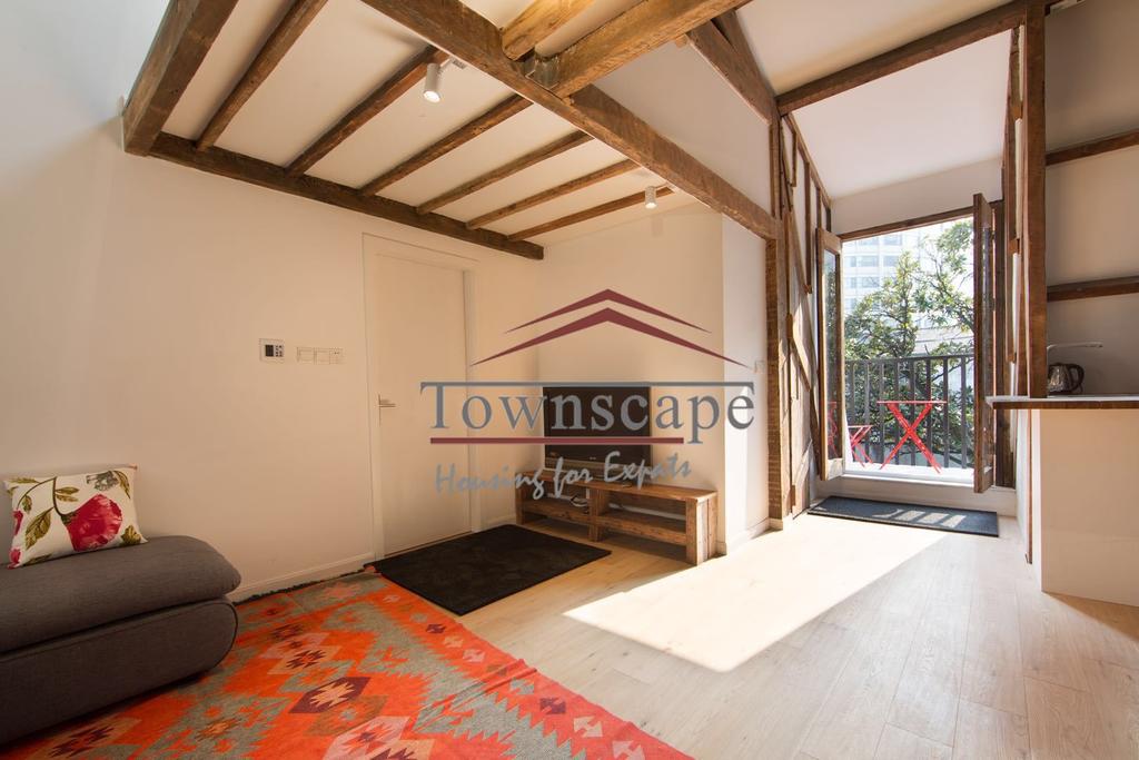  Spacious Loft 2BR w/Floor-Heating in Jingan