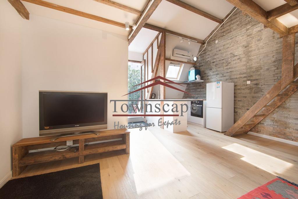  Spacious Loft 2BR w/Floor-Heating in Jingan