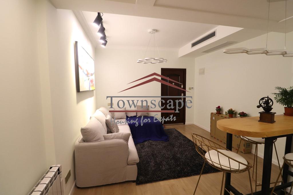  Modern 2BR Apartment w/Heating in Jing